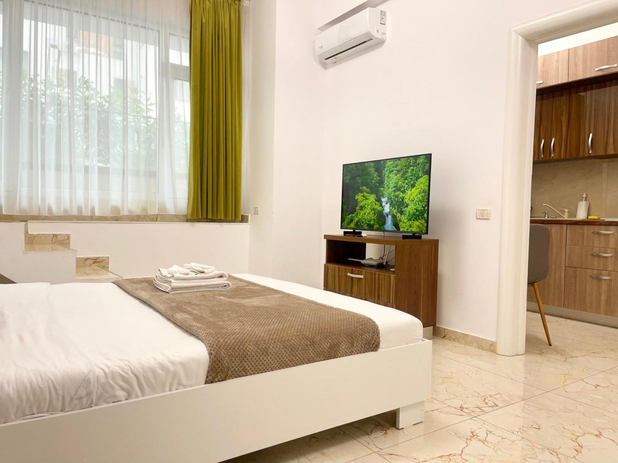 Central Adress Cd22 Бухарест Экстерьер фото
